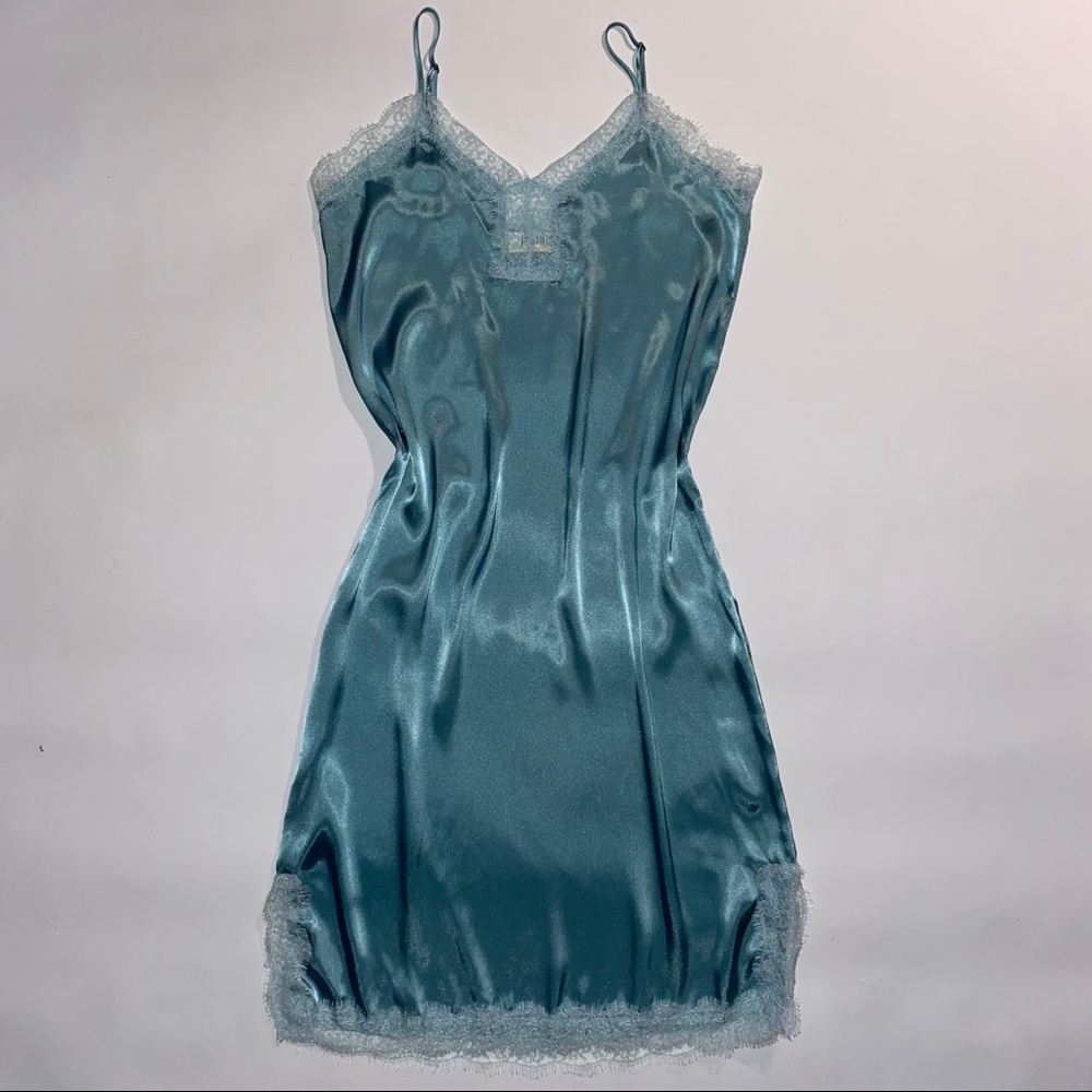 Tiffany blue slip Mimi Chica